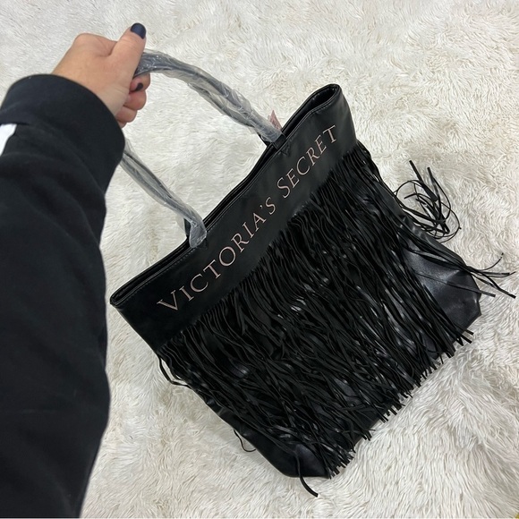 Victoria’s Secret Black Vegan Leather Fringed Tote NWT - Picture 7 of 11
